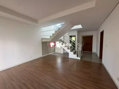 Sobrado com 3 Quartos para alugar, 171m² no Campos do Conde II, Tremembé