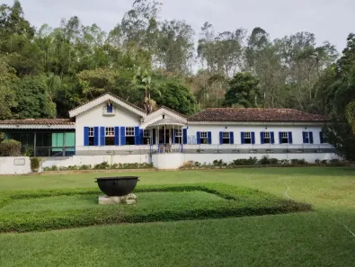 Fazenda/Sítio com 8 Quartos à venda, 3000000m² no Centro, Rio das Flores