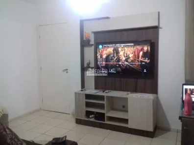 Apartamento com 2 Quartos à venda, 49m² no Conjunto Guanabara, Uberaba