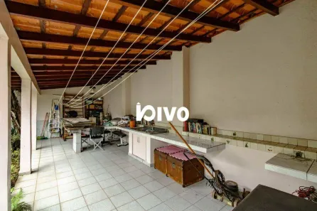 Sobrado com 4 Quartos à venda, 400m² no Vila Gumercindo, São Paulo