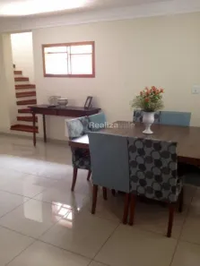 Casa com 3 Quartos à venda, 197m² no Parque Residencial Bom Conselho, Taubaté