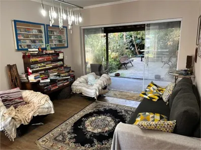 Sobrado com 4 Quartos à venda, 390m² no Jardim Leonor, São Paulo