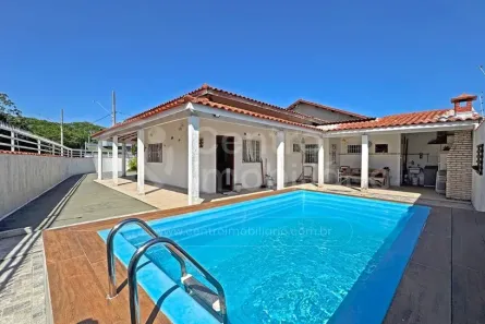Casa com 2 Quartos à venda, 139m² no Jardim Casablanca, Peruíbe