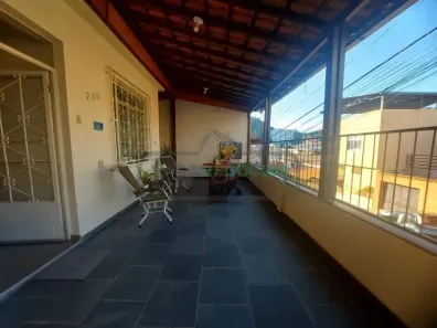 Casa com 3 Quartos à venda, 270m² no Eldorado, Juiz de Fora