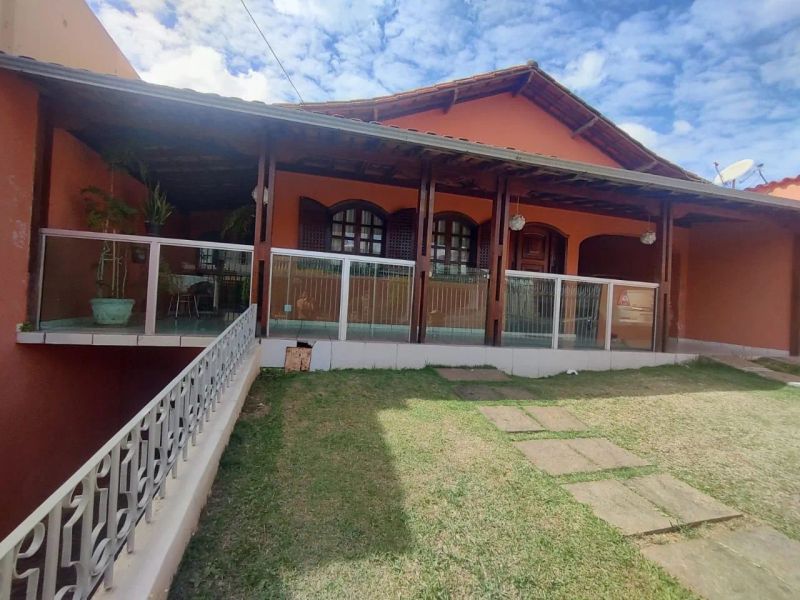 Casa com 6 quartos — Caiçaras, Belo Horizonte