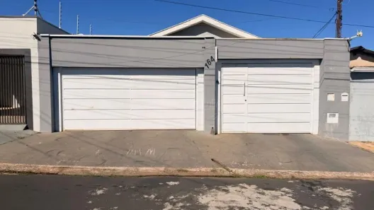 Casa com 3 Quartos à venda, 235m² no Vila Cidade Industrial (Vila Xavier), Araraquara