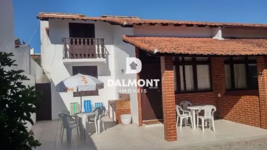 Casa com 2 Quartos à venda, 84m² no Peró, Cabo Frio