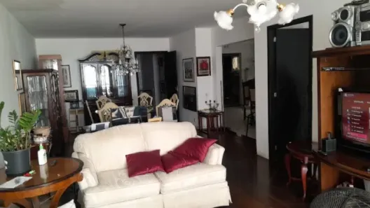 Casa com 4 Quartos para alugar, 350m² no Chácara Santo Antônio (Zona Sul), São Paulo