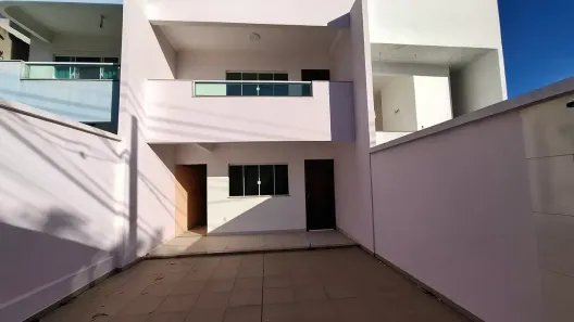 Casa com 3 Quartos à venda, 200m² no Lagoa, Macaé