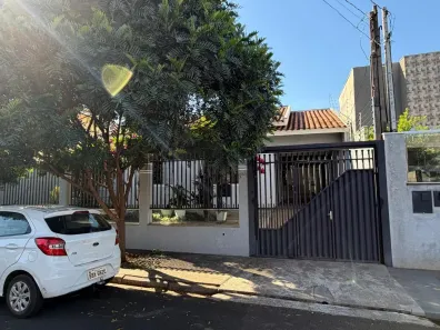 Casa com 3 Quartos à venda, 200m² no Jardim Liberdade, Maringá