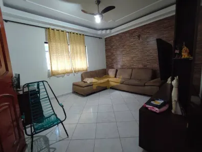 Casa com 3 Quartos à venda, 175m² no Parque Mãe Preta, Rio Claro