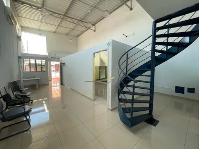 Sala Comercial à venda, 230m² no Cidade Nova, Franca