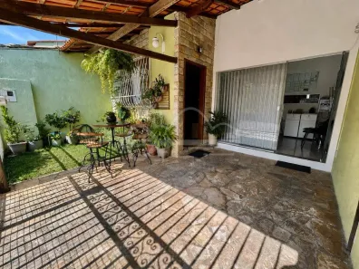 Casa com 3 Quartos à venda, 95m² no Santa Amélia, Belo Horizonte