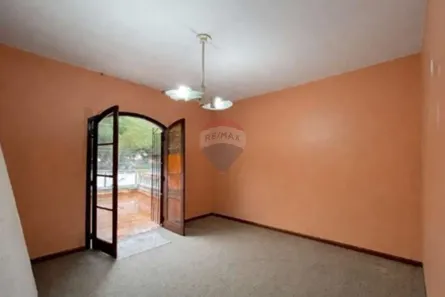 Sobrado com 2 Quartos à venda, 137m² no Jardim Nóbrega, Mauá