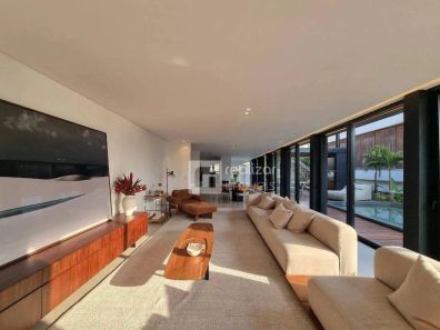 Casa de Condomínio com 4 Quartos à venda, 484m² no Cacupé, Florianópolis