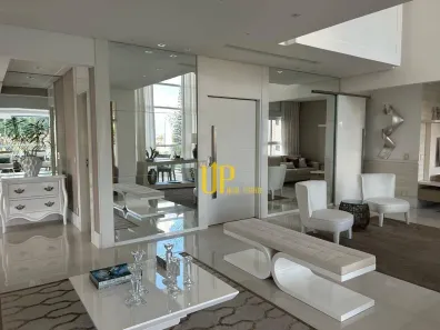 Apartamento com 3 Quartos à venda, 240m² no Vila Mariana, São Paulo