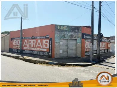 Lote/Terreno à venda, 204m² no Montese, Fortaleza