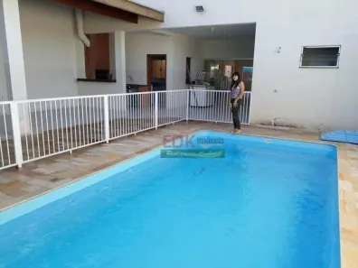 Casa com 2 Quartos à venda, 290m² no Barreiro, Taubaté