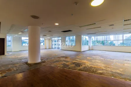 Sala Comercial para alugar, 630m² no Jardim Morumbi, São Paulo