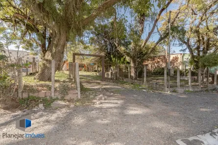 Casa com 3 Quartos à venda, 2621m² no Vila Nova, Porto Alegre
