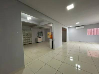 Sala Comercial para alugar, 68m² no Alvorada, Cuiabá
