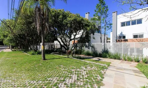 Casa de Condomínio com 3 Quartos à venda, 300m² no Pedra Redonda, Porto Alegre