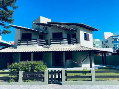 Casa de Condomínio com 4 Quartos à venda, 205m² no Ingleses do Rio Vermelho, Florianópolis