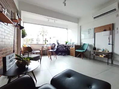 Apartamento com 3 Quartos para alugar, 164m² no Independência, Porto Alegre