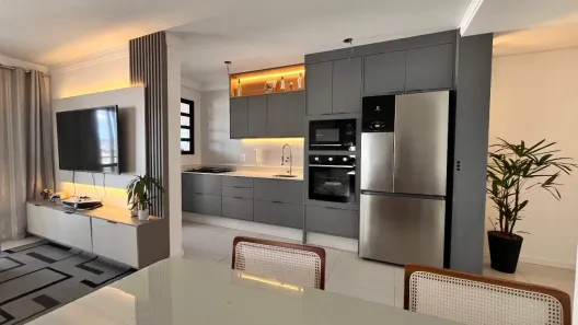 Apartamento com 2 Quartos à venda, 74m² no Barreiros, São José