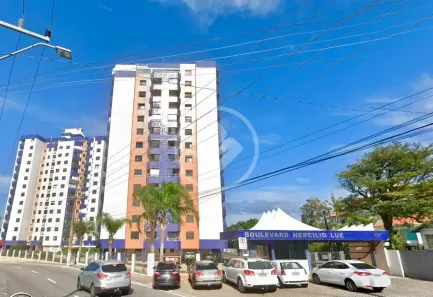 Apartamento com 2 Quartos à venda, 76m² no Estreito, Florianópolis