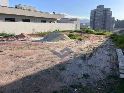 à venda, 493m² no Jardim Florestal, Jundiaí