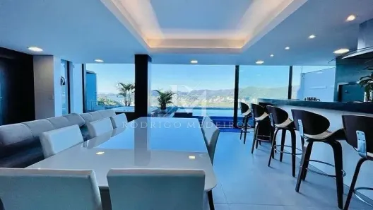 Casa com 5 Quartos à venda, 344m² no Trindade, Florianópolis