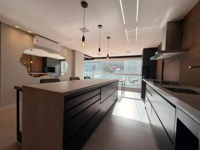 Apartamento com 2 Quartos à venda, 90m² no Cabeçudas, Itajaí