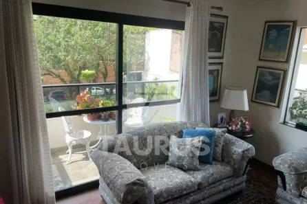 Apartamento com 3 Quartos à venda, 211m² no Moema, São Paulo
