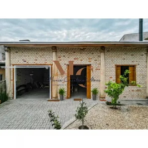Galpão/Depósito/Armazém à venda, 140m² no Jardim Iate Clube, Balneário Camboriú