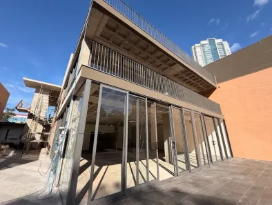 Ponto Comercial para alugar, 244m² no Jardim do Lago, Londrina