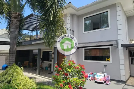 Casa de Condomínio com 4 Quartos à venda, 196m² no Anil, Rio de Janeiro