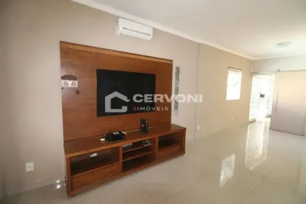 Casa com 3 Quartos para alugar, 200m² no Residencial Tatetuba, São José dos Campos