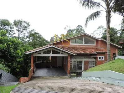 Casa com 4 Quartos à venda, 205m² no Jardim Indaiá, Embu das Artes