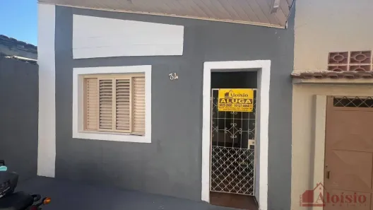 Casa com 3 Quartos para alugar, 60m² no Centro, Taubaté