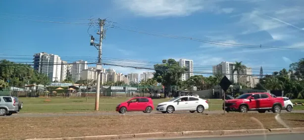 Lote/Terreno à venda, 400m² no Park Way, Brasília