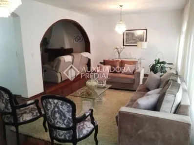 Sobrado com 5 Quartos à venda, 300m² no Nova Petrópolis, São Bernardo do Campo