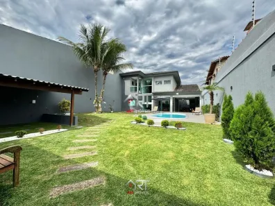 Casa de Condomínio com 4 Quartos à venda, 275m² no Interlagos, Vila Velha