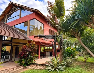 Casa com 3 Quartos à venda, 241m² no Campeche, Florianópolis