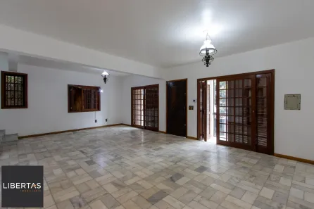 com 3 Quartos à venda, 400m² no Nonoai, Porto Alegre