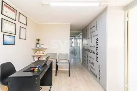 Sala Comercial à venda, 64m² no Vila Izabel, Curitiba