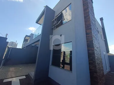 Sobrado com 2 Quartos à venda, 142m² no Scharlau, São Leopoldo