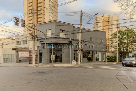 Galpão/Depósito/Armazém à venda, 420m² no Vila Romana, São Paulo