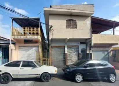 Sobrado com 6 Quartos à venda, 240m² no Parque Uirapuru, Guarulhos
