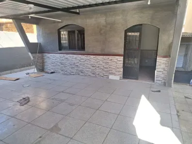 Casa com 3 Quartos à venda, 180m² no Sepetiba, Rio de Janeiro